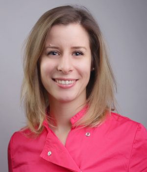 Dr. Vágvölgyi Éva